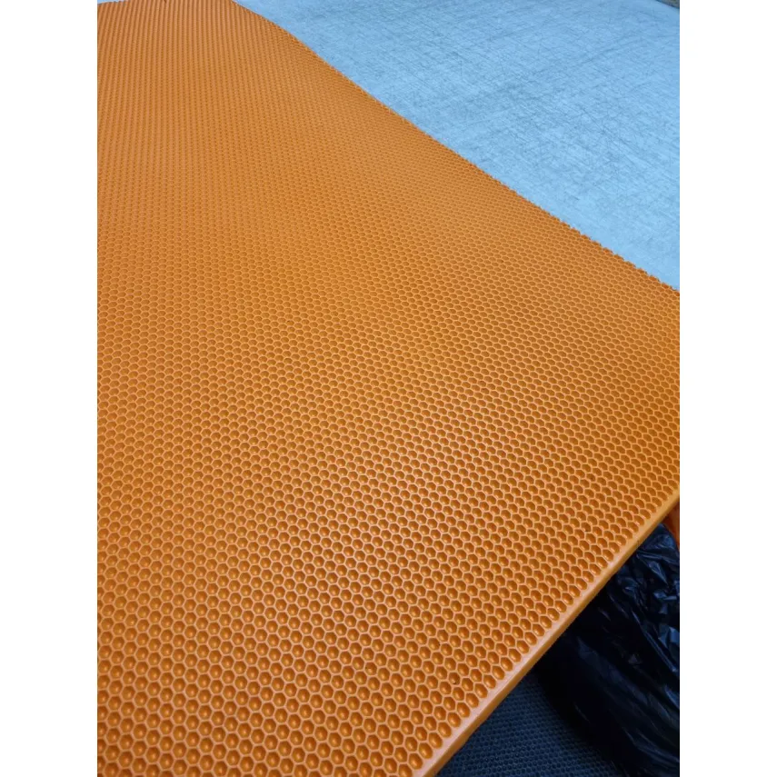 ЭВА лист оранжевый сота 2,6x1,55